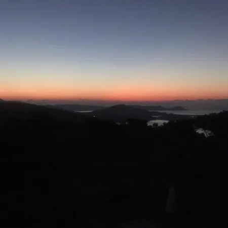 Βίλα Luxury In With Stunning Seaviews Es Cubells